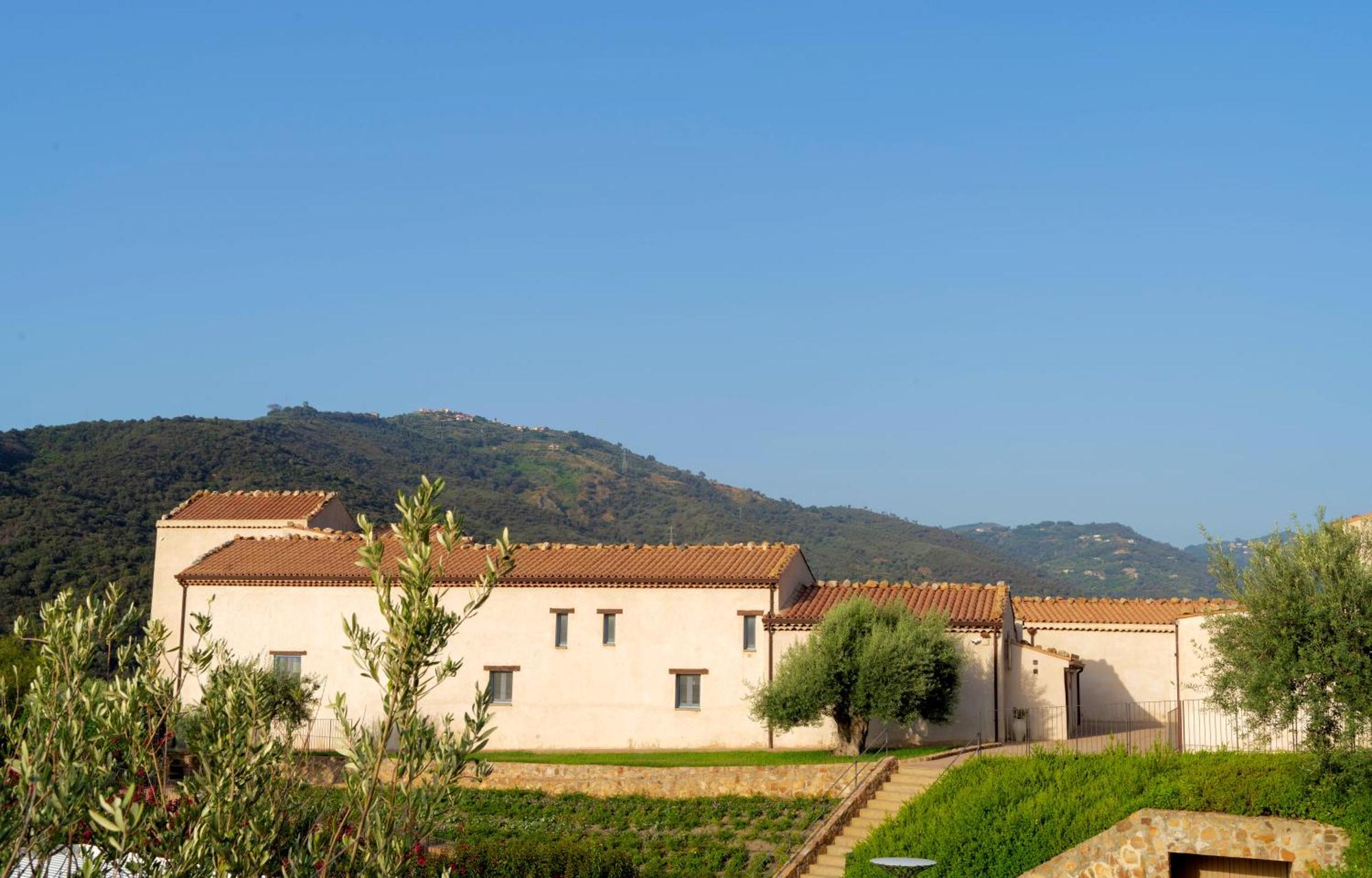 Borgo D'Orlando - Small Country Hotel Mirto  المظهر الخارجي الصورة